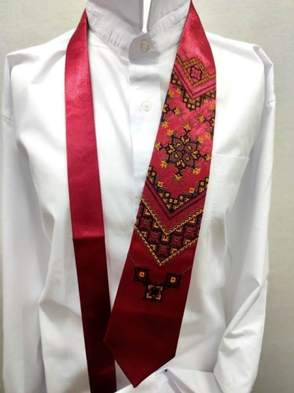 krawat haft
